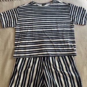 "UNIQLO x MARIMEKKO" TUNIC Tee & SHORTS STRIPES Navy & White US-XL